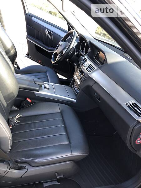 Седан Mercedes-Benz E-Class 2014 в Иршаве