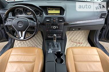 Кабріолет Mercedes-Benz E-Class 2012 в 