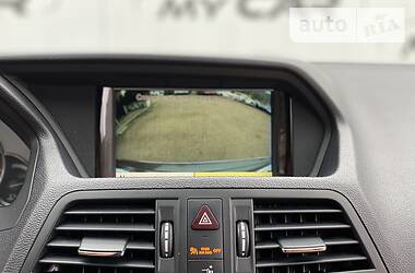 Кабріолет Mercedes-Benz E-Class 2012 в 