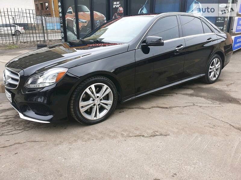 Седан Mercedes-Benz E-Class 2016 в Києві