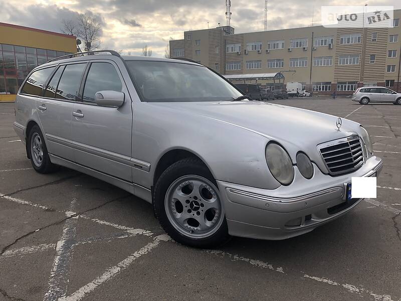 Універсал Mercedes-Benz E-Class 2001 в Житомирі