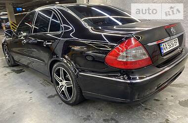 Седан Mercedes-Benz E-Class 2007 в 