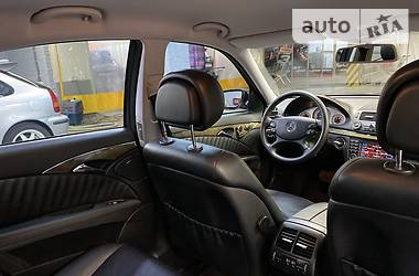 Седан Mercedes-Benz E-Class 2007 в 