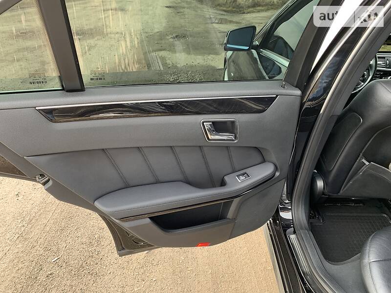 Седан Mercedes-Benz E-Class 2011 в Луцьку фото 22 Седан Mercedes-Benz E-Class 2011 в Луцьку