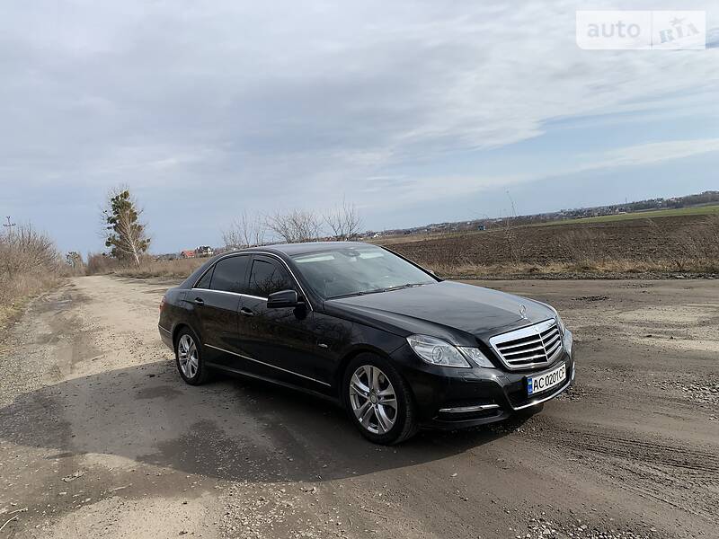 Седан Mercedes-Benz E-Class 2011 в Луцьку фото 32 Седан Mercedes-Benz E-Class 2011 в Луцьку