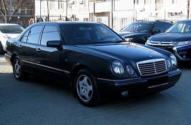 Седан Mercedes-Benz E-Class 1998 в 