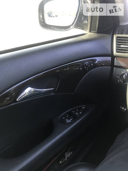 Седан Mercedes-Benz E-Class 2006 в Запоріжжі