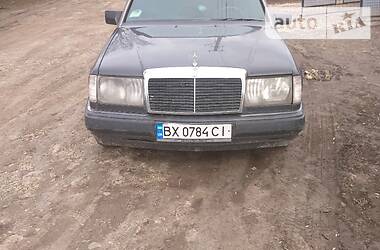 Седан Mercedes-Benz E-Class 1991 в Волочиске