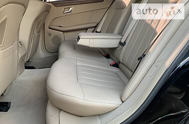 Седан Mercedes-Benz E-Class 2011 в 