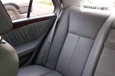 Седан Mercedes-Benz E-Class 2001 в 