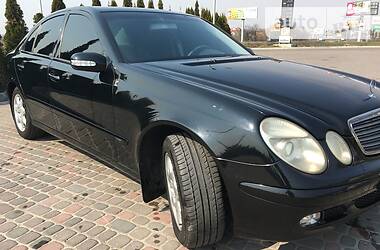 Седан Mercedes-Benz E-Class 2002 в 