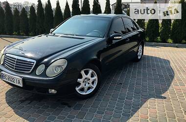 Седан Mercedes-Benz E-Class 2002 в 