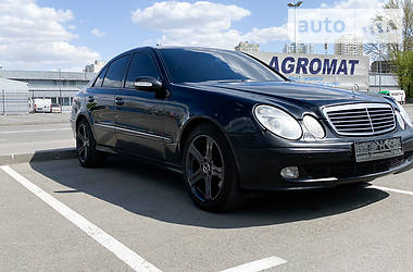 Седан Mercedes-Benz E-Class 2003 в 