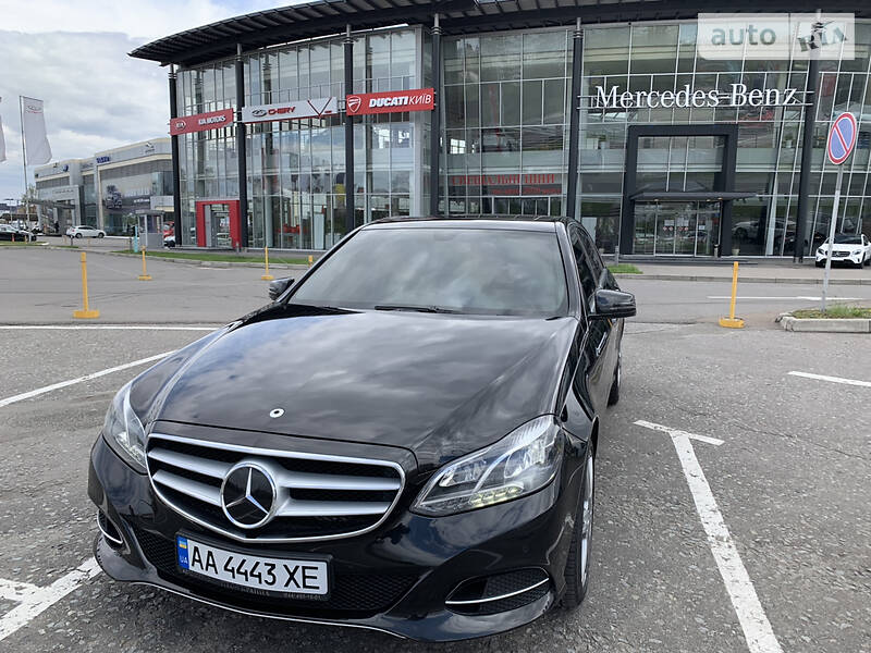 Седан Mercedes-Benz E-Class 2013 в Києві