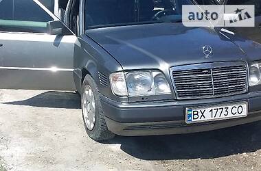 Седан Mercedes-Benz E-Class 1993 в Збараже