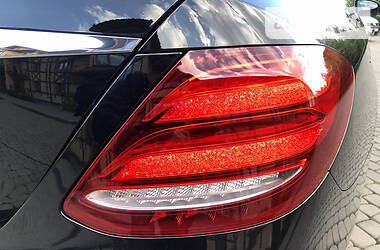 Седан Mercedes-Benz E-Class 2017 в 