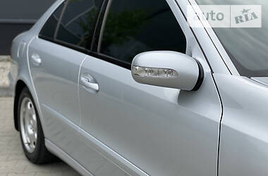 Седан Mercedes-Benz E-Class 2006 в 