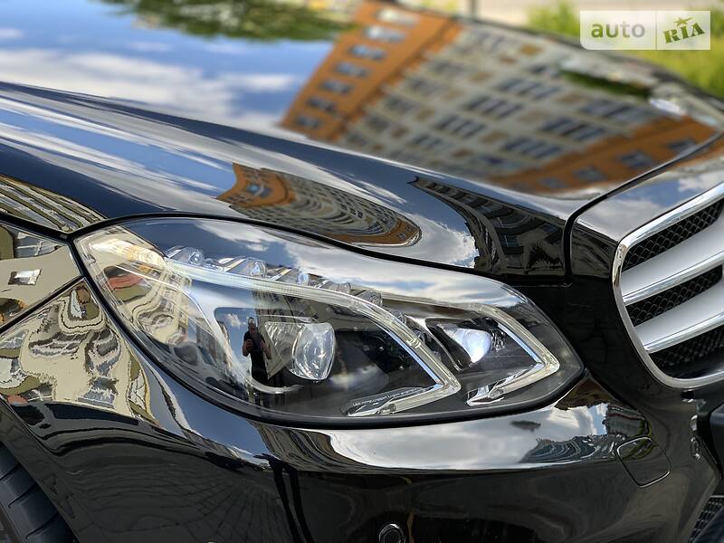 Седан Mercedes-Benz E-Class 2014 в Ивано-Франковске