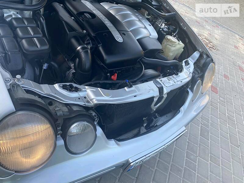 Седан Mercedes-Benz E-Class 2000 в Коломиї