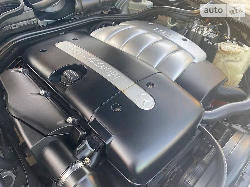 Седан Mercedes-Benz E-Class 2000 в Коломиї