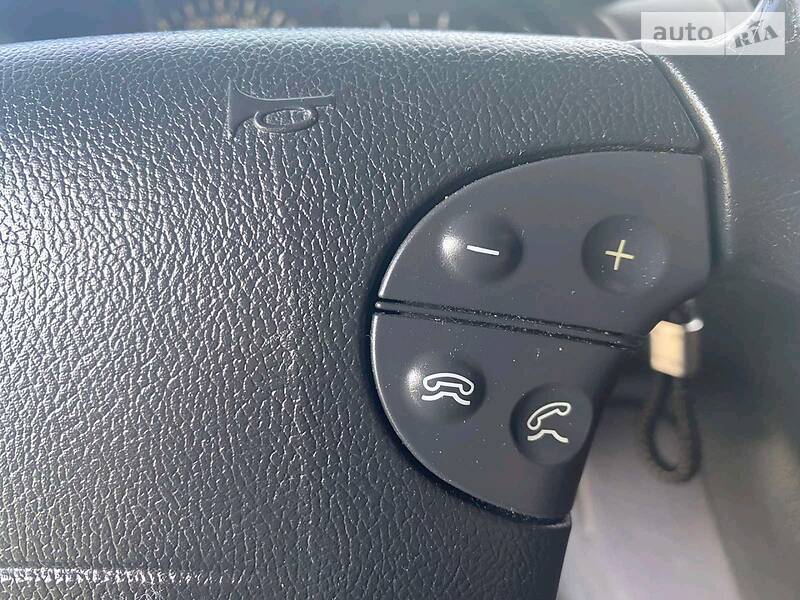 Седан Mercedes-Benz E-Class 2000 в Коломиї