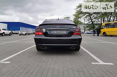 Седан Mercedes-Benz E-Class 2004 в Одессе