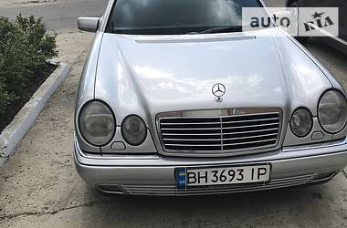 Седан Mercedes-Benz E-Class 1997 в Одесі