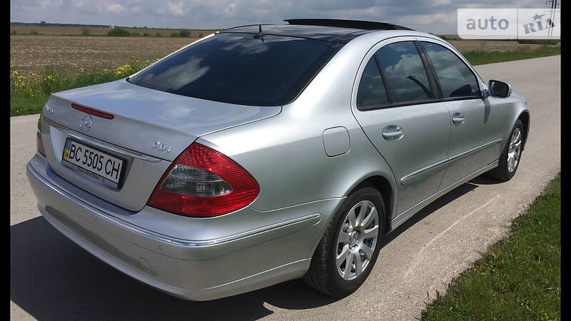 Седан Mercedes-Benz E-Class 2007 в Львові фото 31 Седан Mercedes-Benz E-Class 2007 в Львові