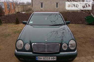 Седан Mercedes-Benz E-Class 1999 в Одесі