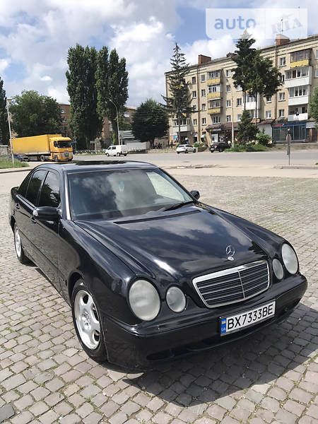 Седан Mercedes-Benz E-Class 2000 в Кам'янець-Подільському фото 2 Седан Mercedes-Benz E-Class 2000 в Кам'янець-Подільському