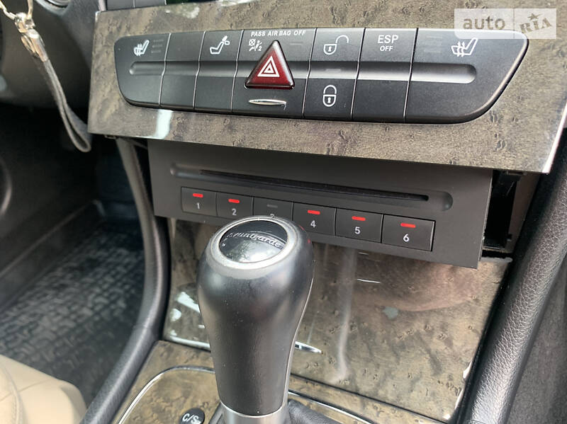 Седан Mercedes-Benz E-Class 2007 в Тернополі