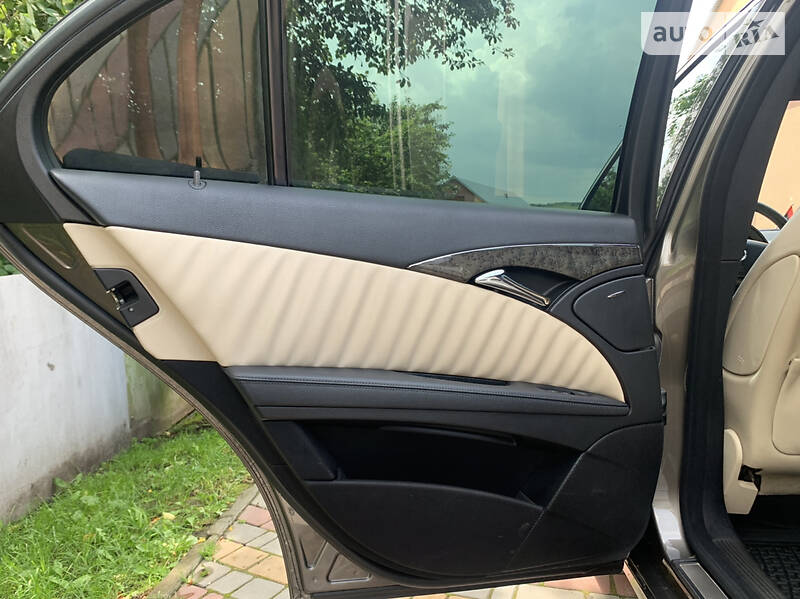 Седан Mercedes-Benz E-Class 2007 в Тернополі