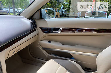 Купе Mercedes-Benz E-Class 2010 в 