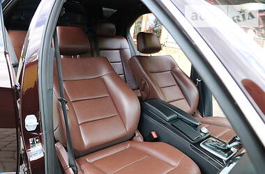 Седан Mercedes-Benz E-Class 2010 в 