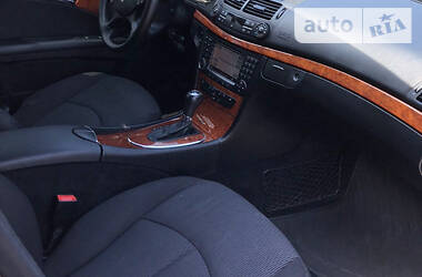 Седан Mercedes-Benz E-Class 2007 в 