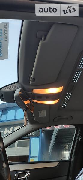 Седан Mercedes-Benz E-Class 2011 в Чернівцях