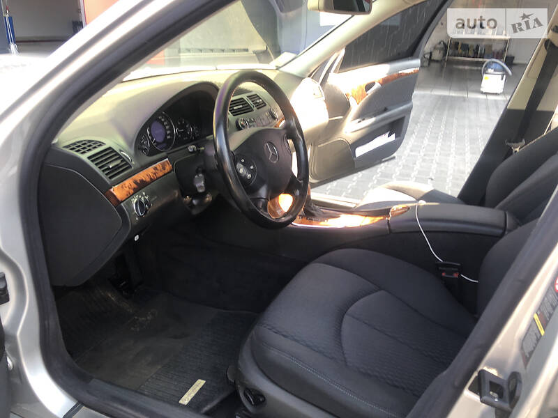 Седан Mercedes-Benz E-Class 2003 в Києві фото 5 Седан Mercedes-Benz E-Class 2003 в Києві