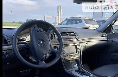 Седан Mercedes-Benz E-Class 2005 в Тернополе