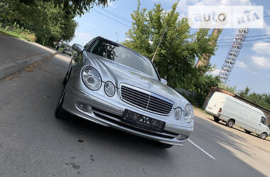 Седан Mercedes-Benz E-Class 2002 в Виннице