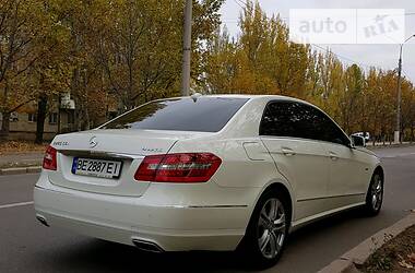 Седан Mercedes-Benz E-Class 2012 в Николаеве