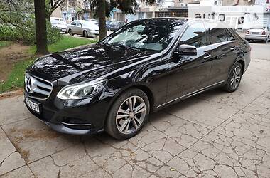 Седан Mercedes-Benz E-Class 2014 в Ужгороде