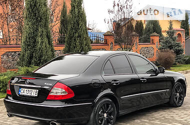 Седан Mercedes-Benz E-Class 2008 в Киеве