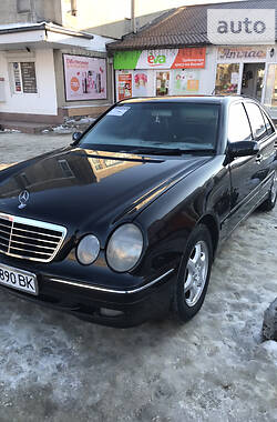 Седан Mercedes-Benz E-Class 1999 в Сокирянах