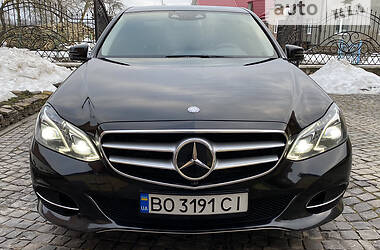 Седан Mercedes-Benz E-Class 2015 в 