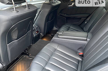 Седан Mercedes-Benz E-Class 2015 в 