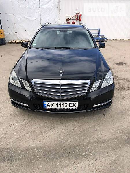 Универсал Mercedes-Benz E-Class 2012 в Одессе