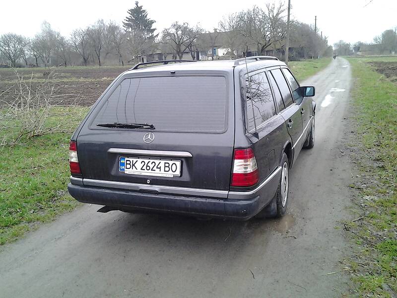 Универсал Mercedes-Benz E-Class 1994 в Ровно