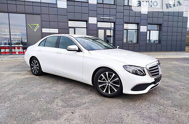 Седан Mercedes-Benz E-Class 2019 в Киеве