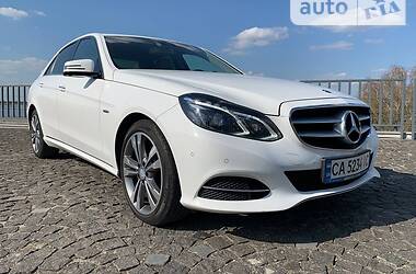 Седан Mercedes-Benz E-Class 2015 в Днепре