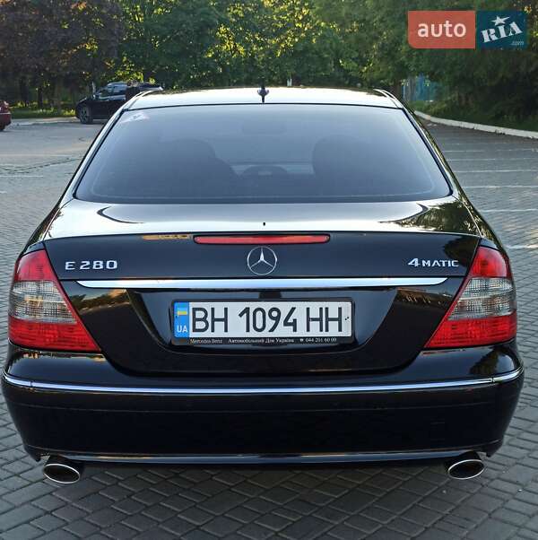 Седан Mercedes-Benz E-Class 2008 в Одессе